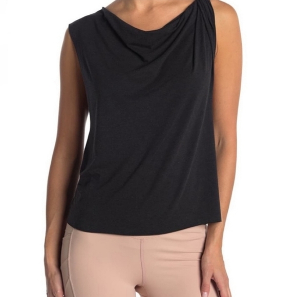 Free People Tank SP - Picture 2 of 4